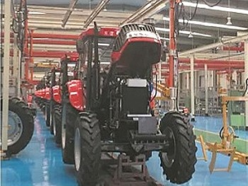 Factory of Agriculture tractors